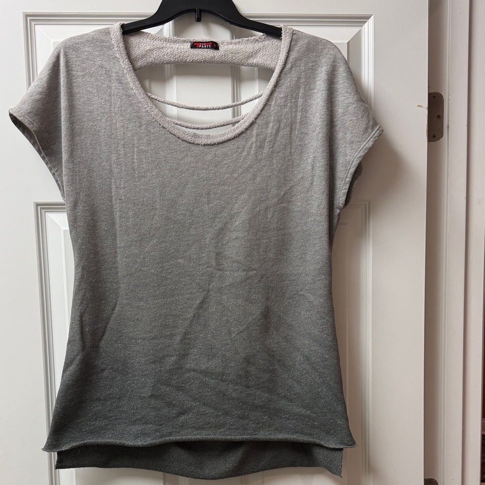T Party Gray Ombre Short Sleeve Tee - Size M